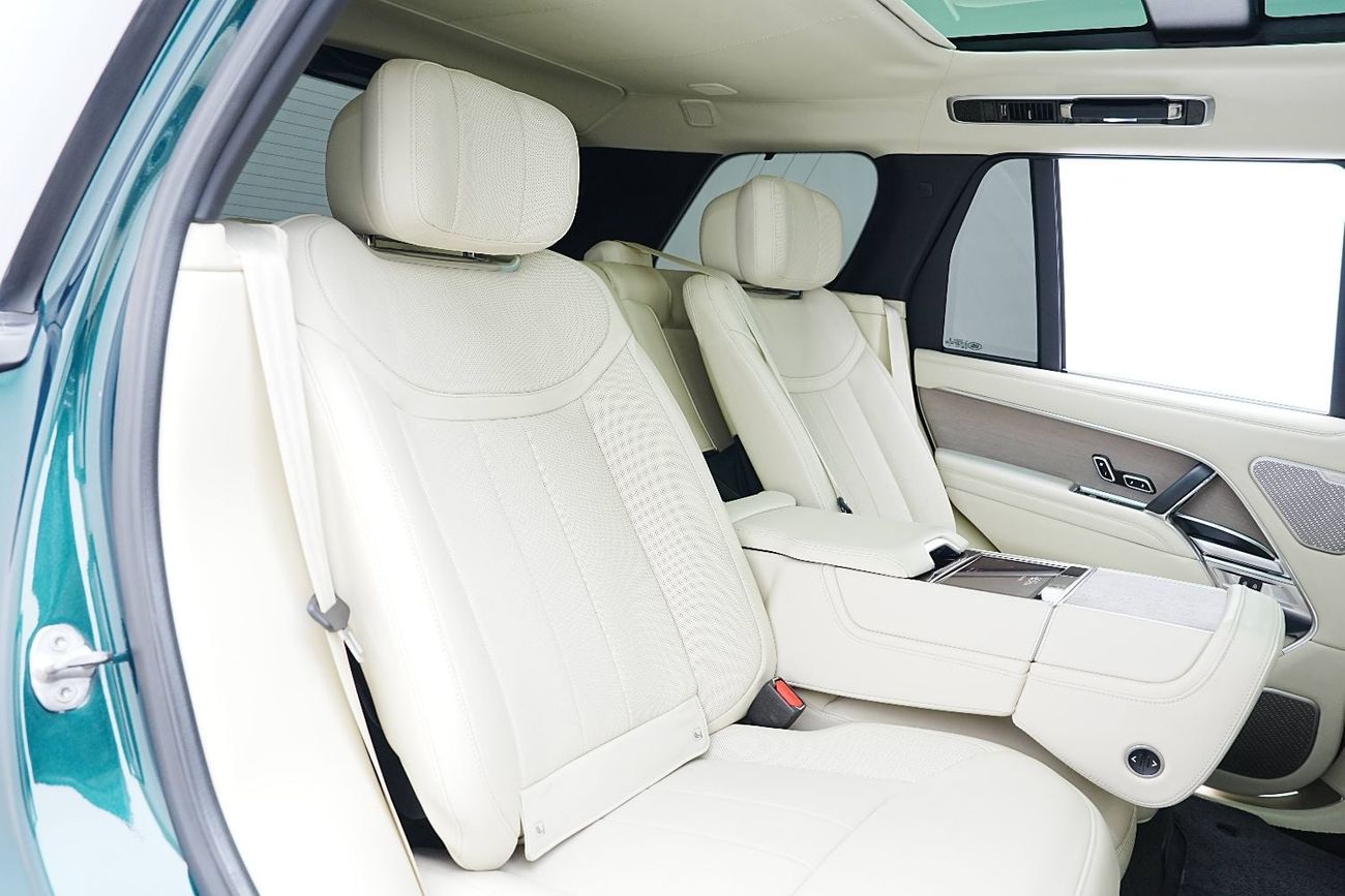 Land Rover Range Rover FIRST EDITION P530 Rear Entertainment Screens, Panoramic Roof, Dealer Warranty!!