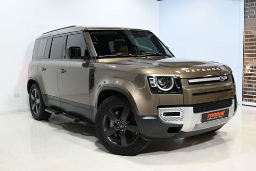 Land Rover Defender 110 HSE P400 2024 Land Rover Defender 110 HSE P400, 5/2029 Land Rover Warranty and Service Pack, GCC