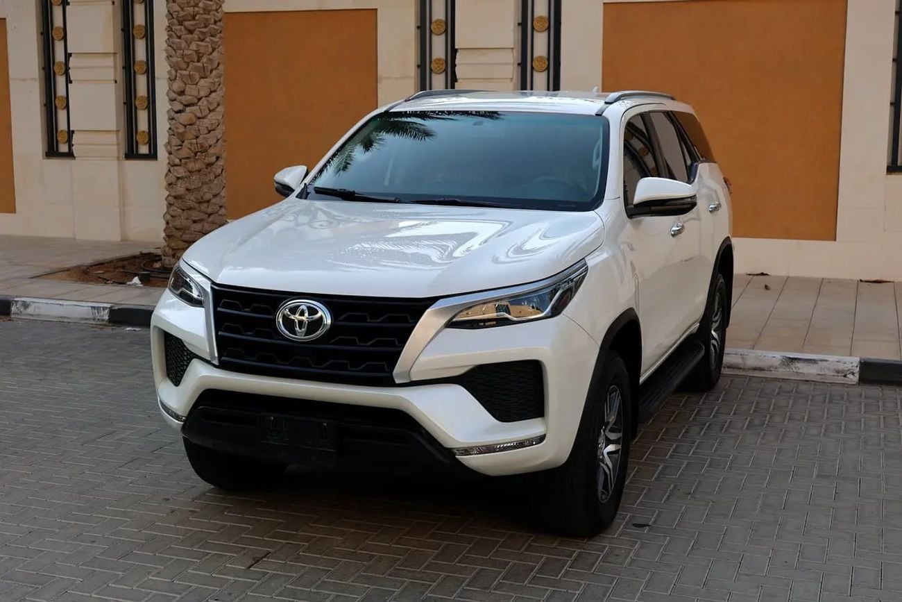 Toyota Fortuner EXR 89000KM-GCC SPECS-EXCELLENT CONDITION