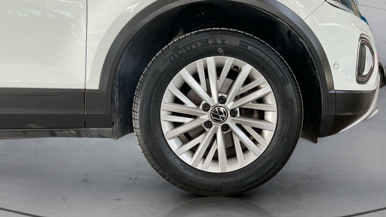 Volkswagen T-ROC LIFE | Guaranteed Warranty | 0 Down Payment