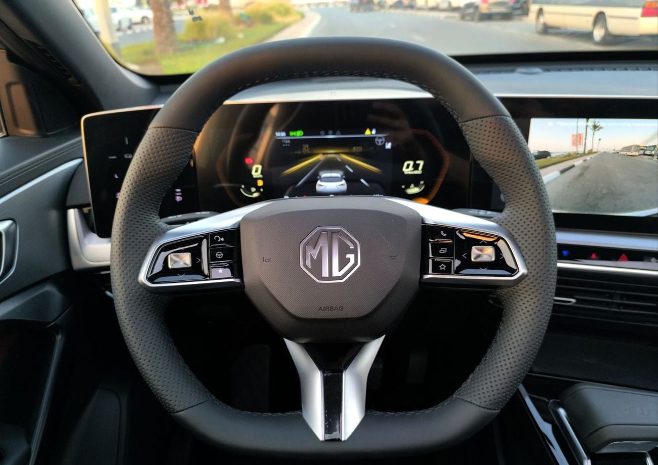 MG One LUX MG ONE Luxury 1.5T GCC Specs 2025 Brand New