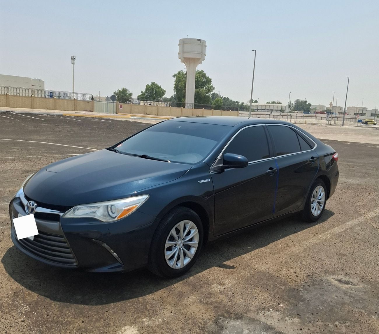 تويوتا كامري إل إي Hybrid LE