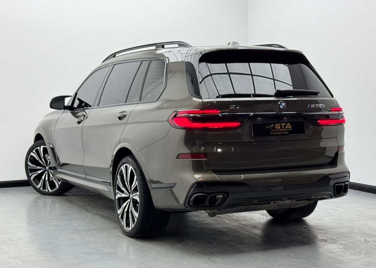 BMW X7 M60i XDRIVE 2024 BMW X7 xDrive, 10/2028 BMW Warranty and Service Pack, BMW Service History, GCC
