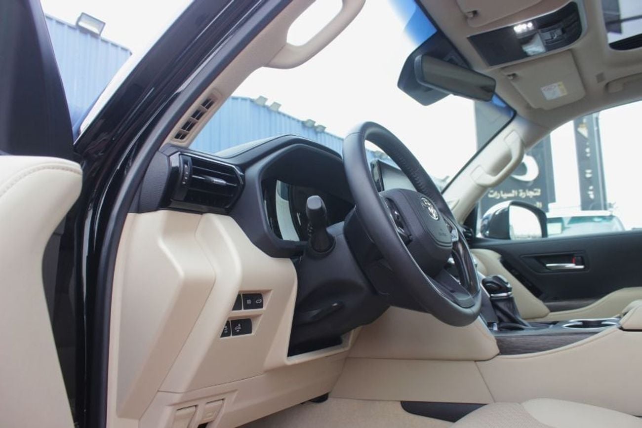 Toyota Land Cruiser VXR UNDER WARRANTY FROM AL FUTTAIM, GCC