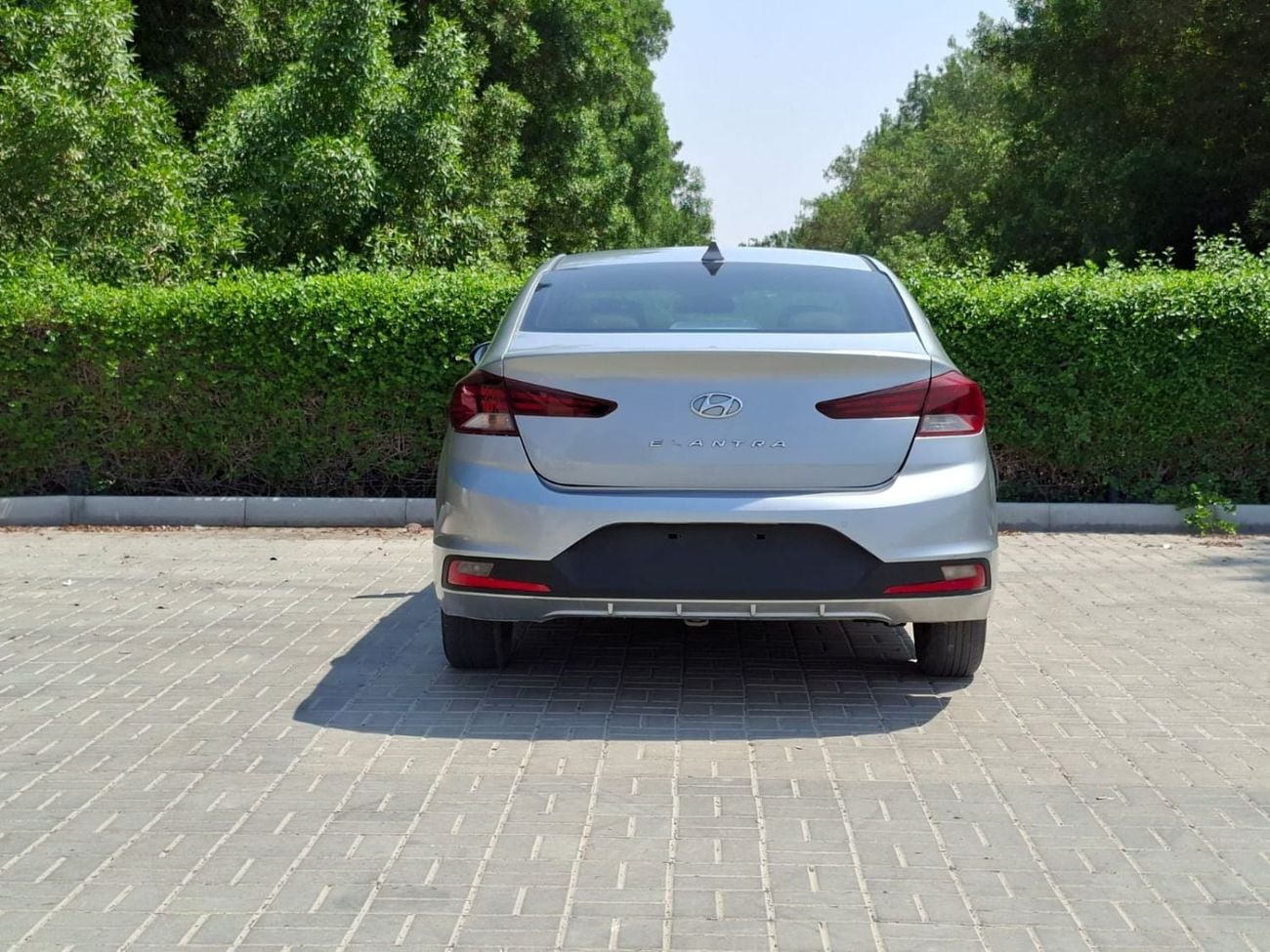 Hyundai Elantra GL