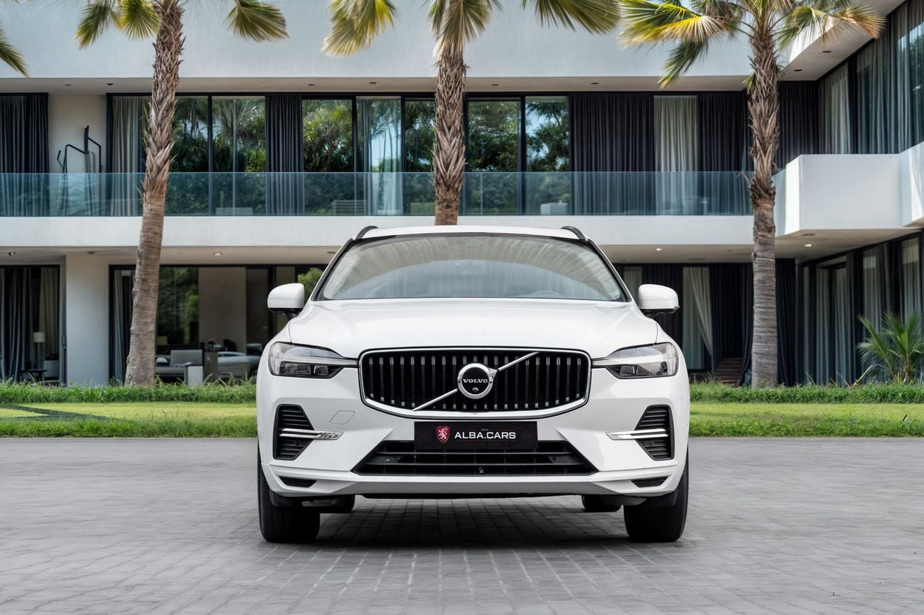 Volvo XC60 MOMENTUM B5 | 1,959 P.M | 0% Downpayment | VOLVO WARRANTY | ONE OWNER!