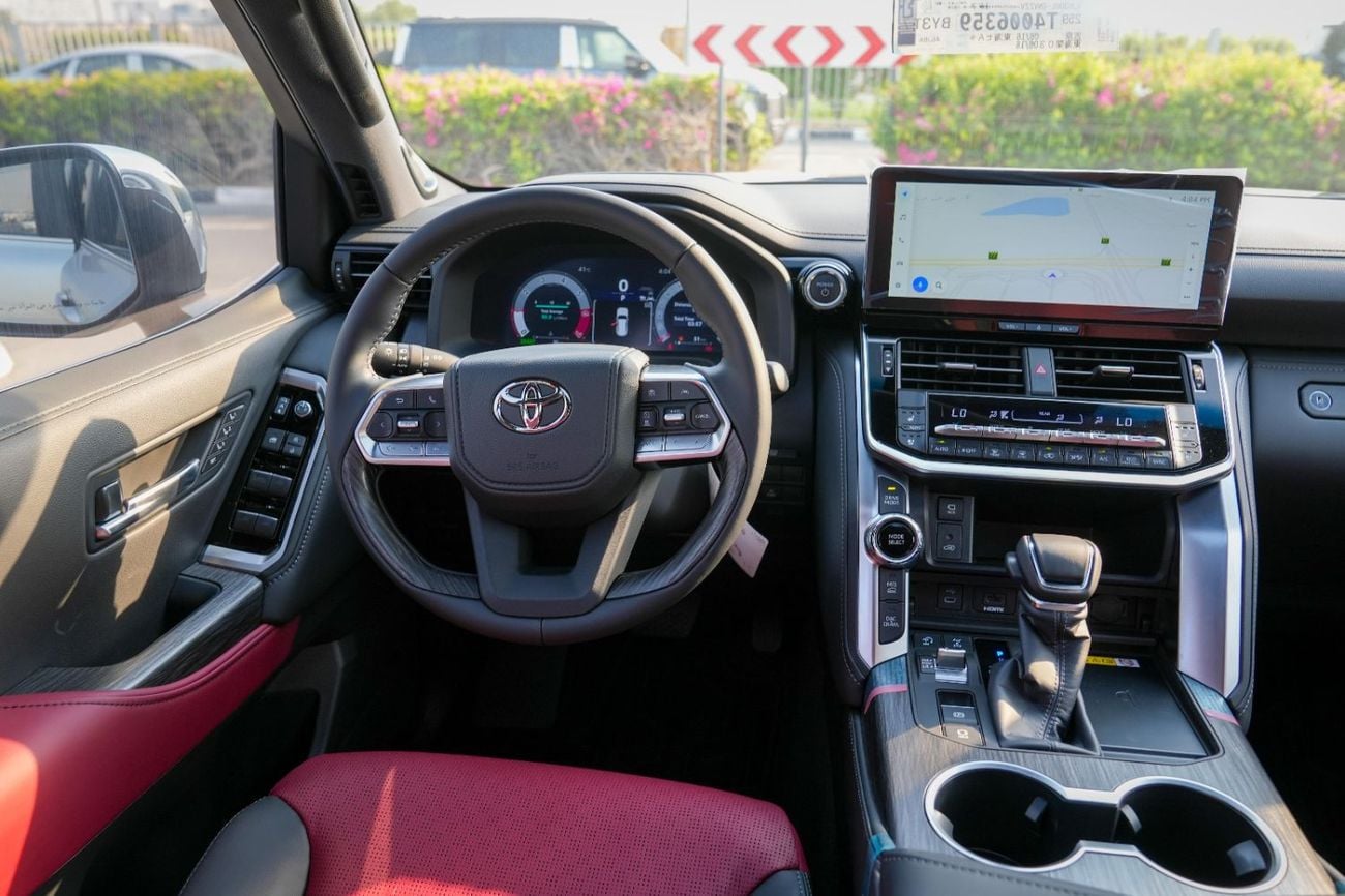 Toyota Land Cruiser VXR 3.5 TWIN TURBO HYBRID 2026!! GCC SPECS