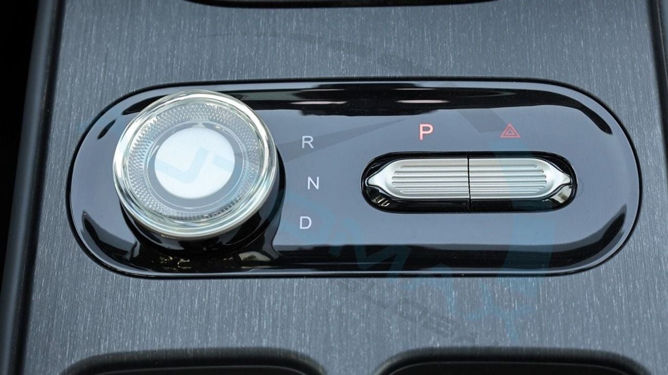 Ls Auto Lev01 CE 2025 (For Export , НА ЭКСПОРТ) FWD GCC Без пробега