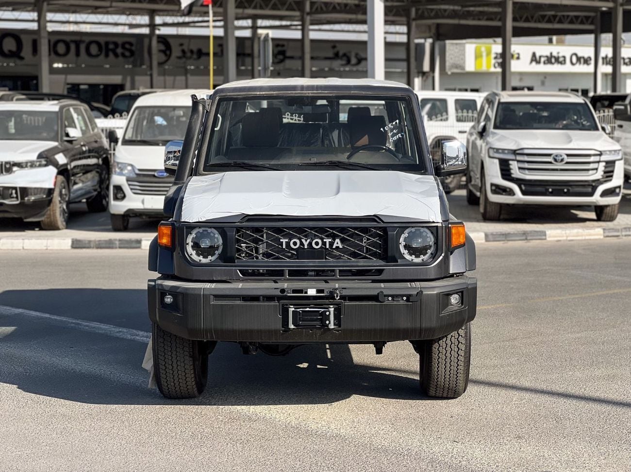 تويوتا لاند كروزر 70 EXPORT ONLY - Toyota LC76 2.8L 4WD FULL OPTION