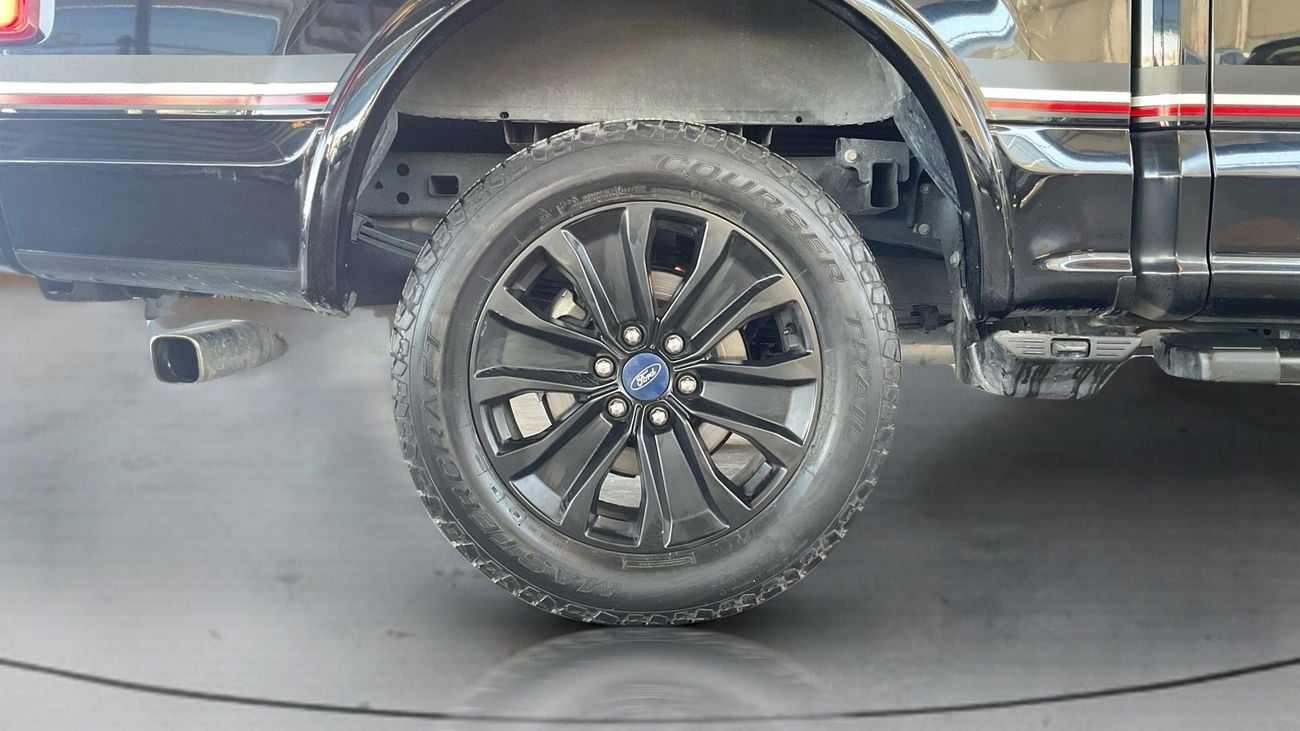 Ford F-150 XLT CREW CAB SPORT PK | Guaranteed Warranty | 0 Down Payment