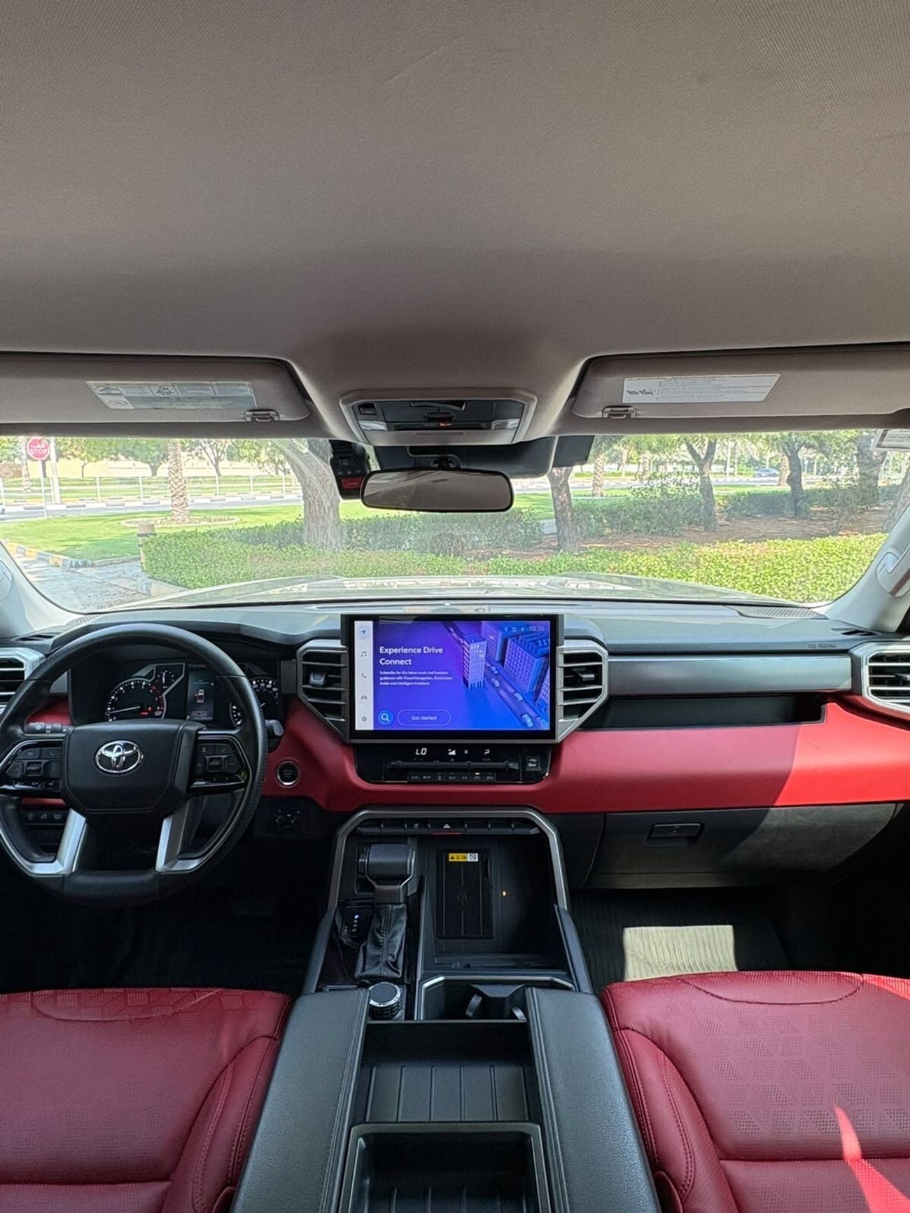 Toyota Tundra 2023 Full Option 4x4 clean