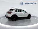 فولكس واجن T ROC LIFE Black Style 1.4L | Adaptive Cruise | LED Headlights | Discover Media Navigation | Rear Ca