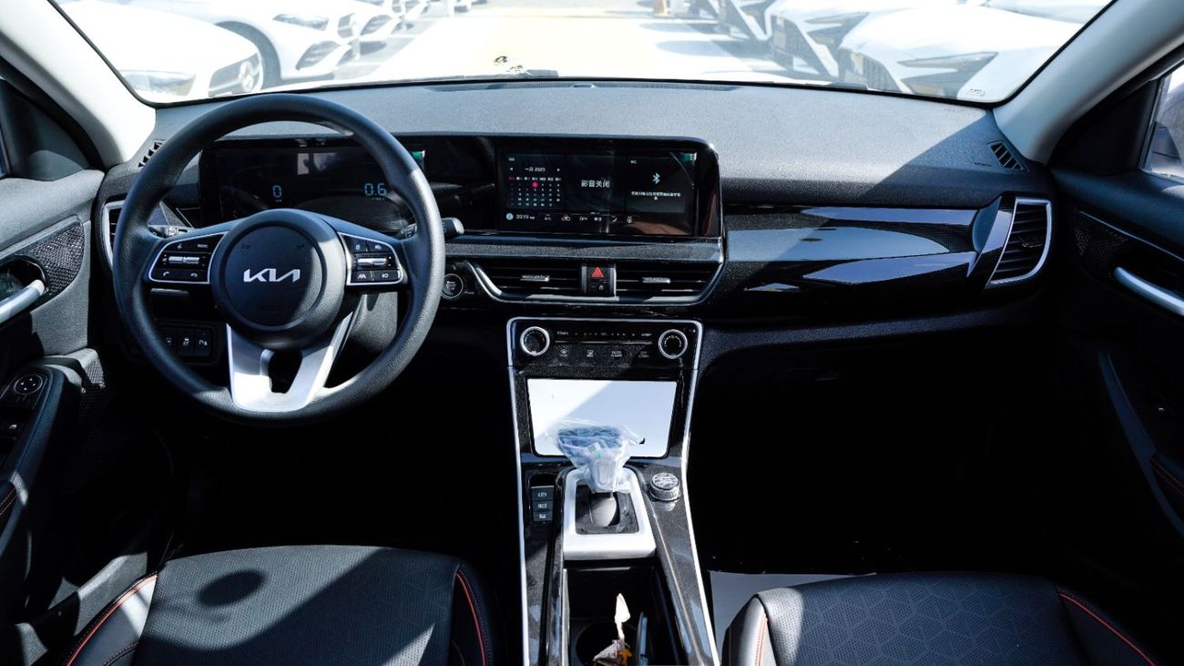 Kia Seltos GLS MID