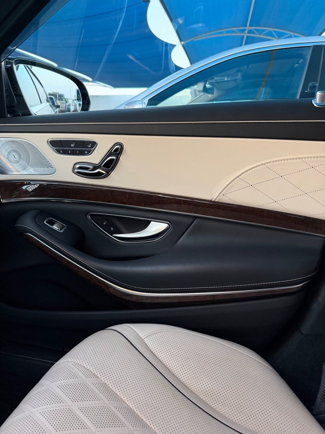 Mercedes Benz S600 LWB V12