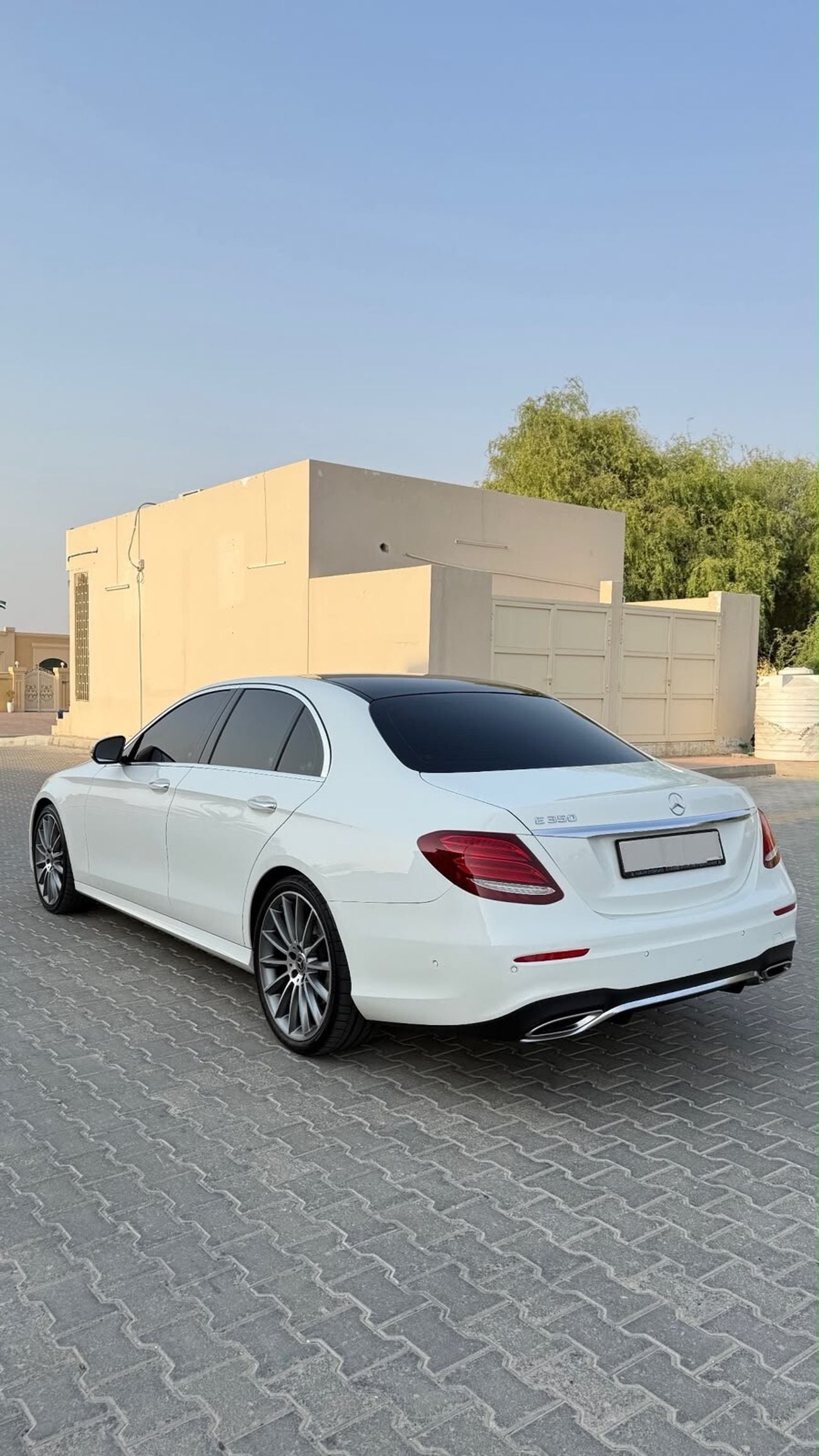 Mercedes Benz E350 STANDARD