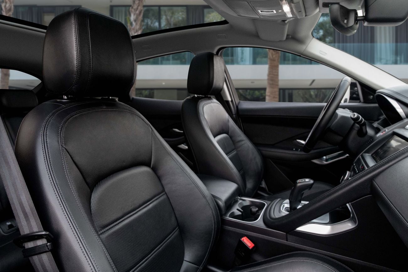 Jaguar E-PACE SE E-pace | 1,469 P.M | 0% Downpayment | Agency Serviced