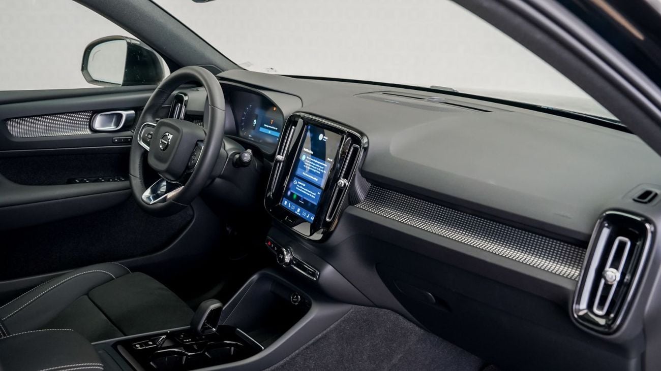 Volvo XC40 B4 Ultimate Dark