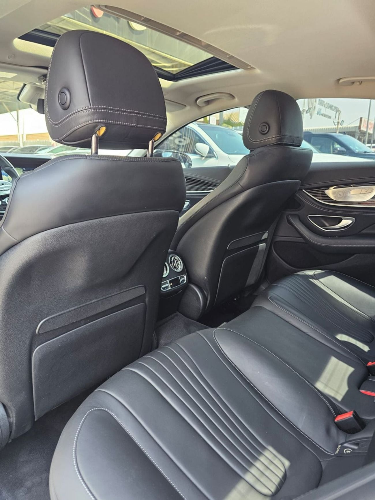 مرسيدس بنز CLS 450 AMG-KIT مرسيدس بنز CLS 450 4MATIC