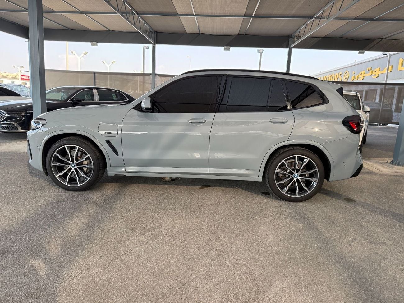 بي أم دبليو X3 x drive 30e Xdrive 30e / صنع في ألمانيا / طاقة كهربائية