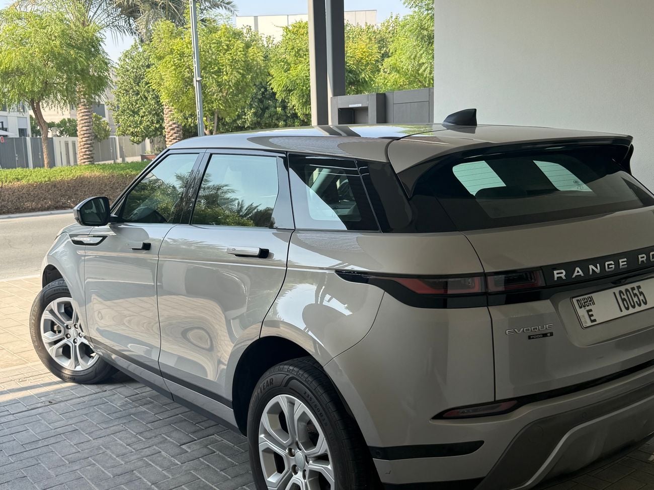 لاند روفر رانج روفر إيفوك P200