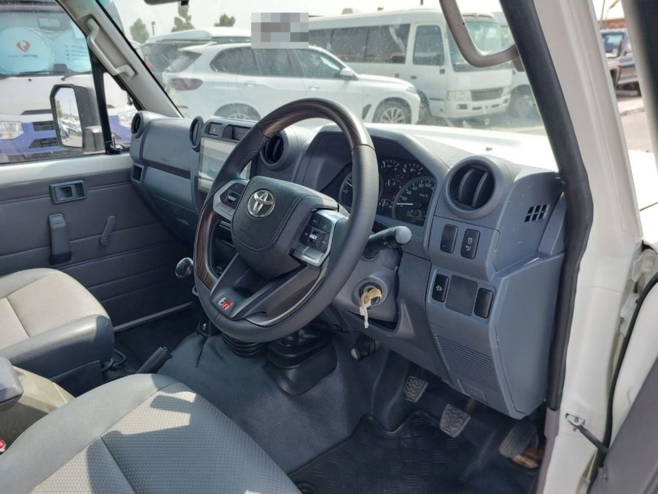 Toyota Land Cruiser Pick Up