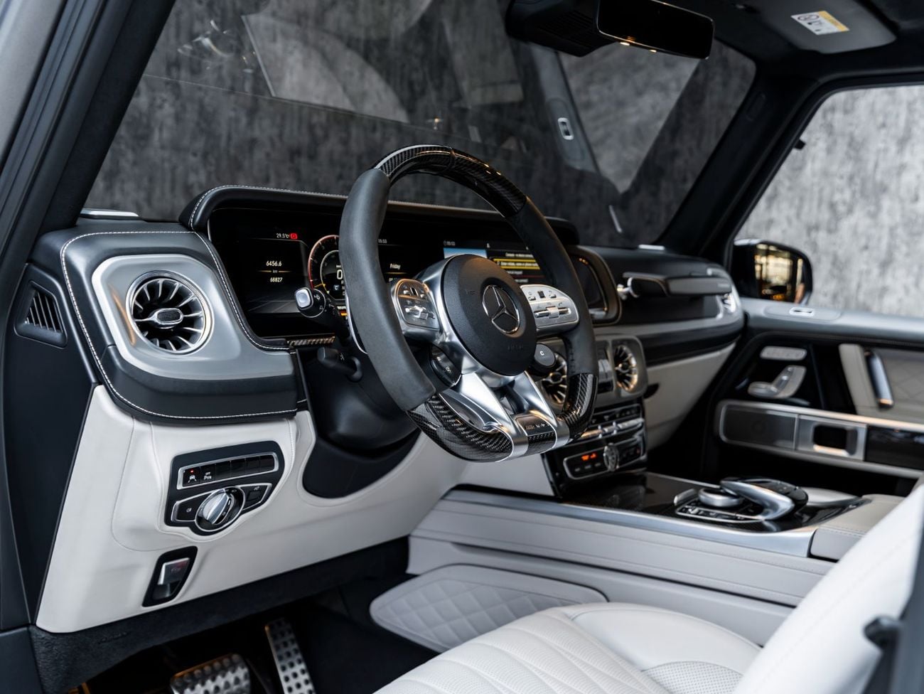 Mercedes Benz G63 AMG STANDARD