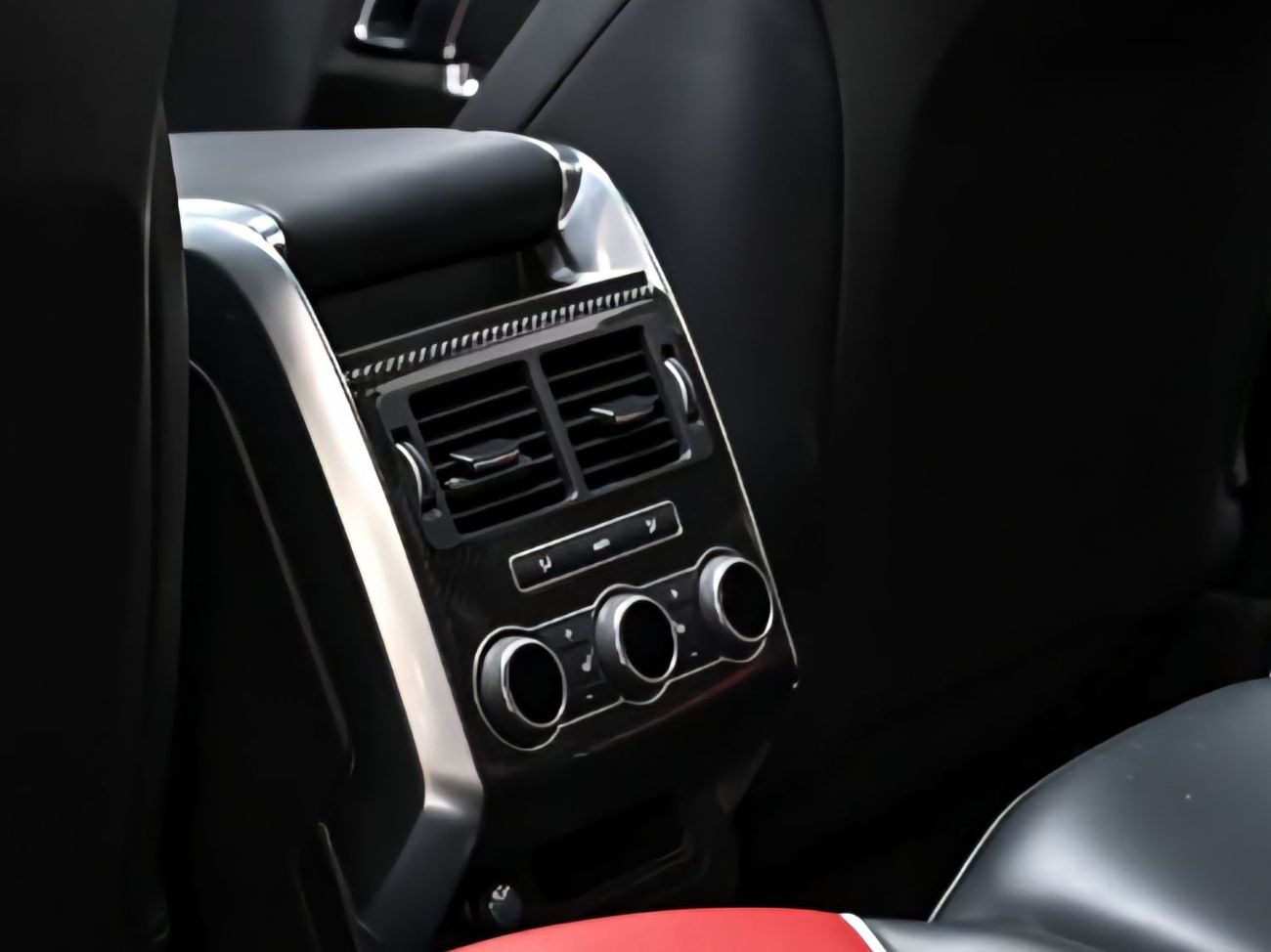 Land Rover Range Rover Sport SVR