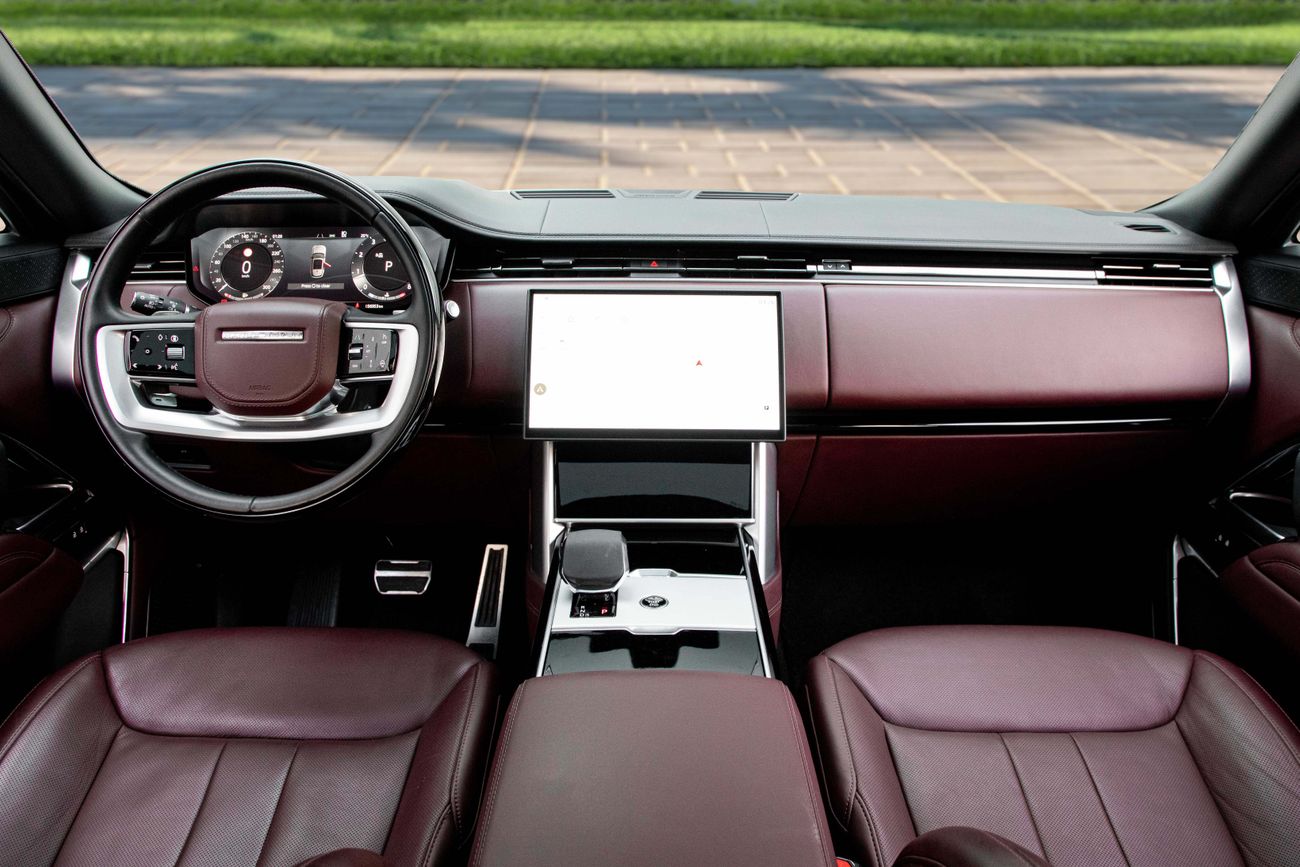 لاند روفر رينج روفر AUTOBIOGRAPHY P530 Range Rover Autobiography | 9,596 P.M | 0% Downpayment | P530 V8!