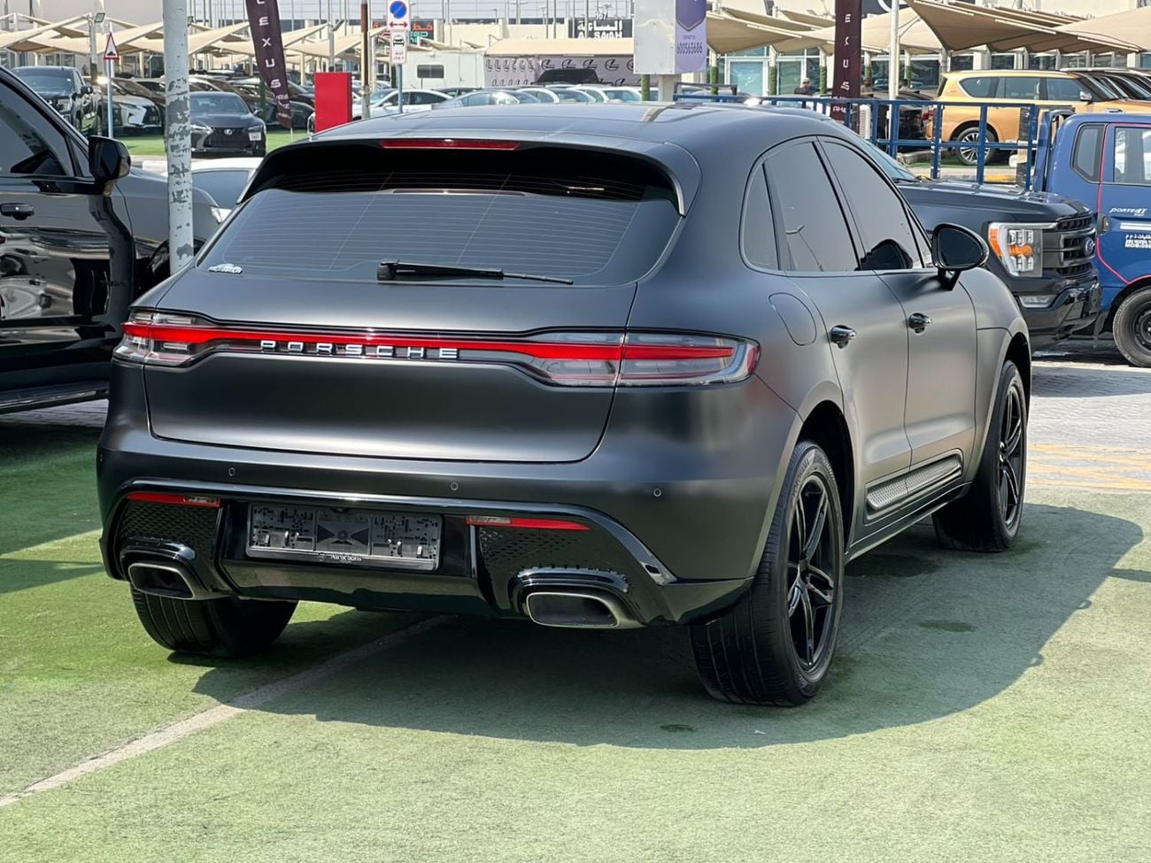 Porsche Macan STANDARD PORSCHE MACAN 2022.ENGINE 2.0L TWINTURBO 4.