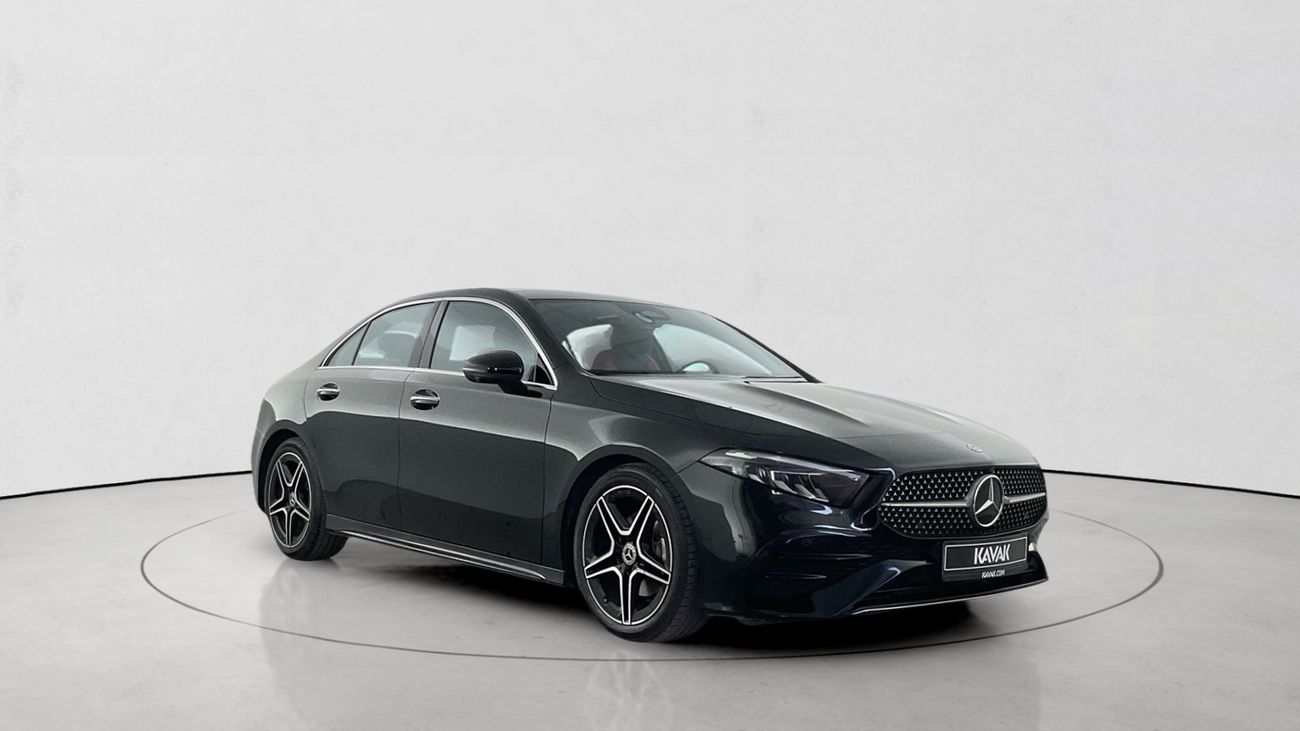 Mercedes Benz A200 PREMIUM PLUS | Guaranteed Warranty | 0 Down Payment