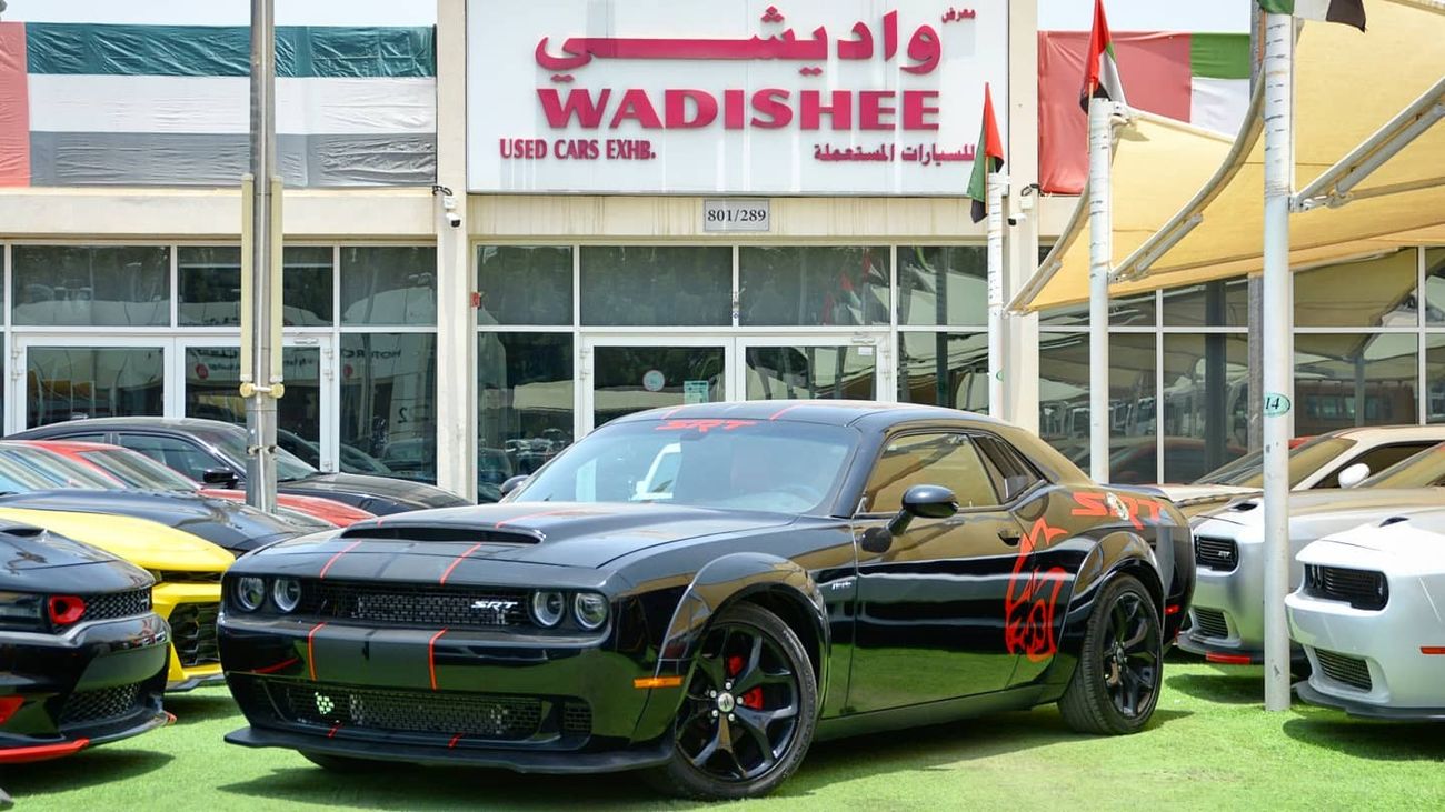 Dodge Challenger SOLD!!!!!!Challenger R/T Hemi V8 5.7L 2019/ Leather Interior/ SRT Body Kit/Very Good Condition