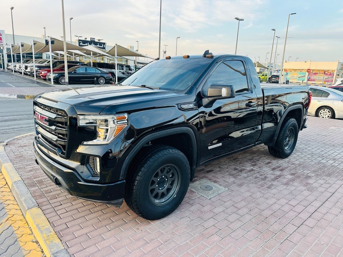 جي أم سي سييرا 1500 REG/CAB ELEVATION