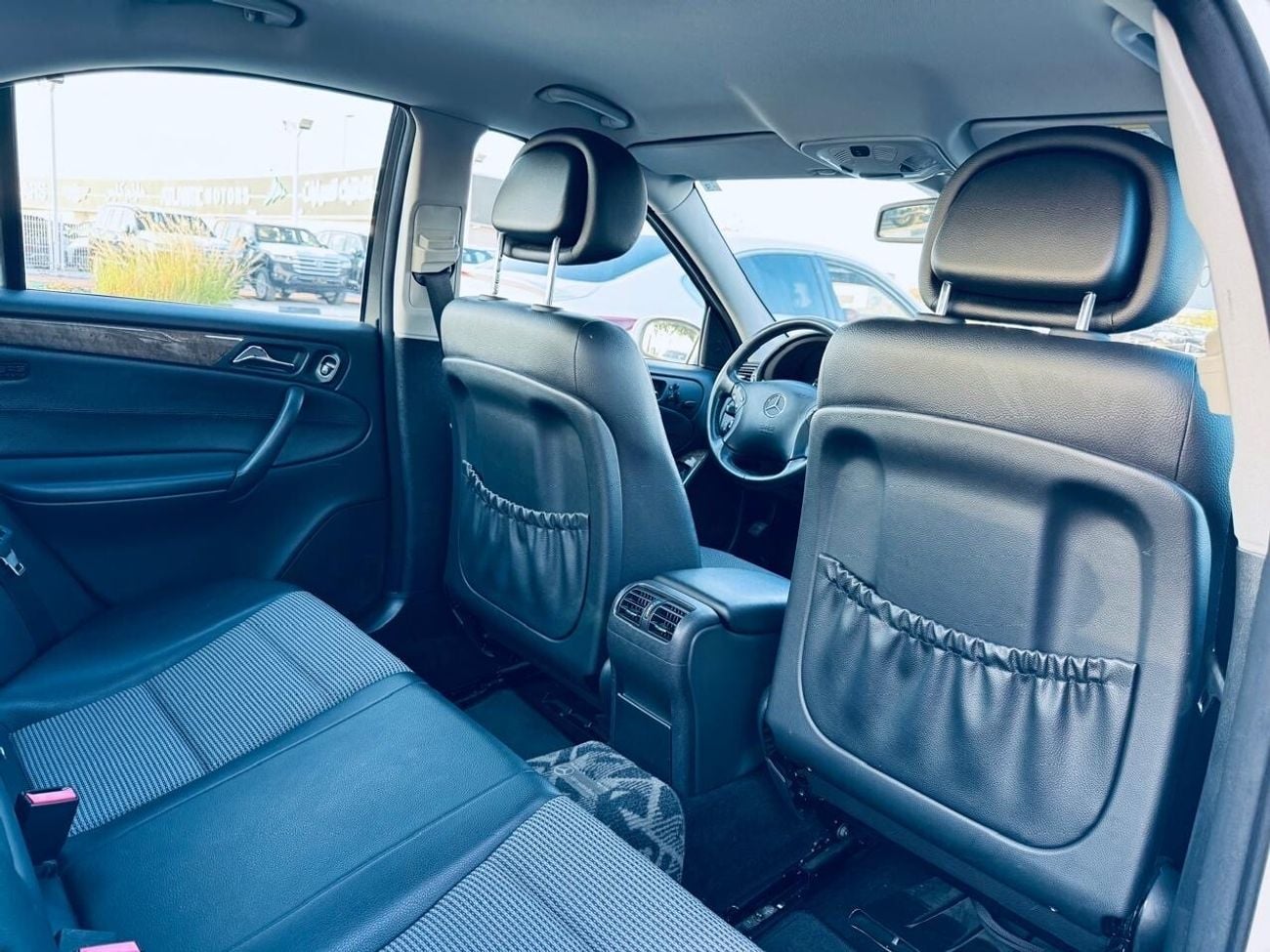 Mercedes Benz C280 AVANTGARDE