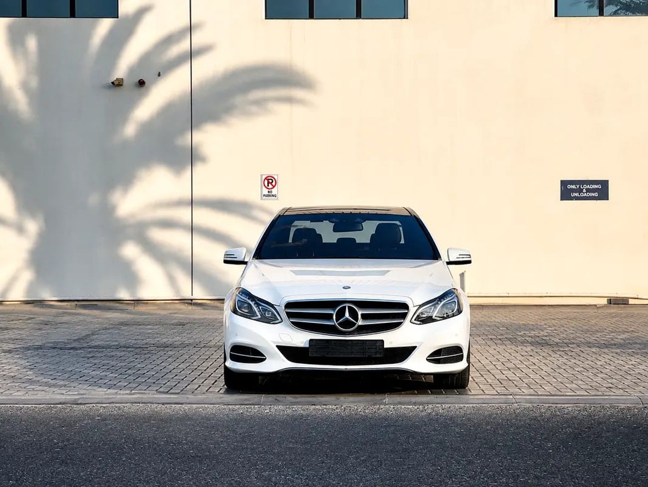 مرسيدس بنز E300 E300 | AVANTGRADE | LOW MILEAGE | FREE ACCIDENT | WELL MAINTAINED