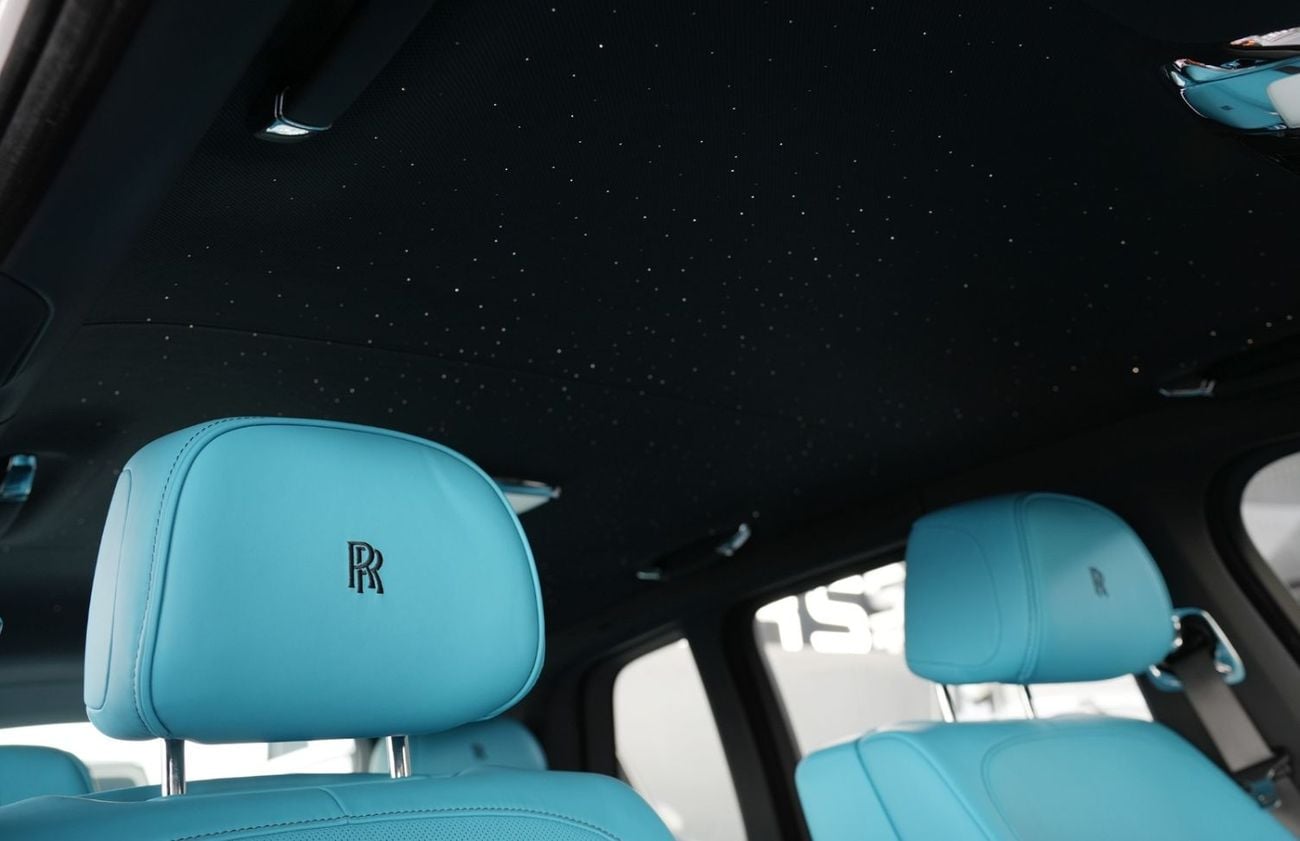 Rolls Royce Cullinan SILVER BADGE