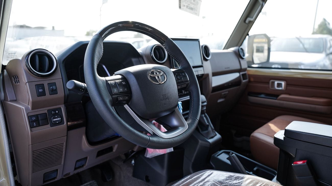 Toyota Land Cruiser 70