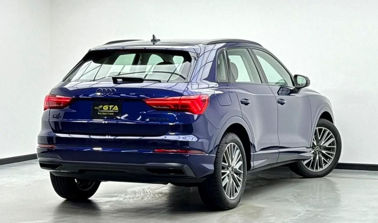 Audi Q3 35 TFSI S-Line, Warranty, Service Pack, Excellent Condition, GCC