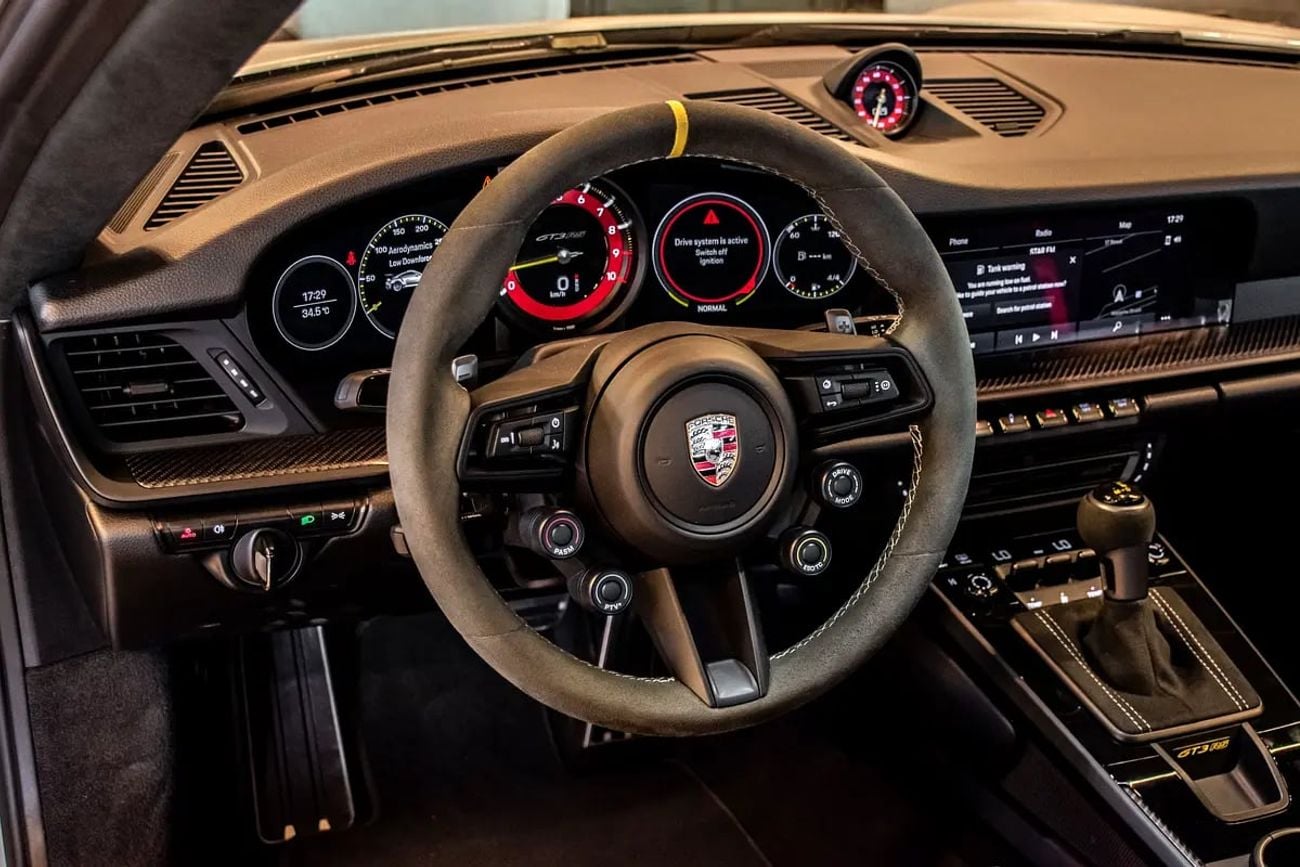 Porsche 911 GT3RS | GCC Specs | Under Warranty