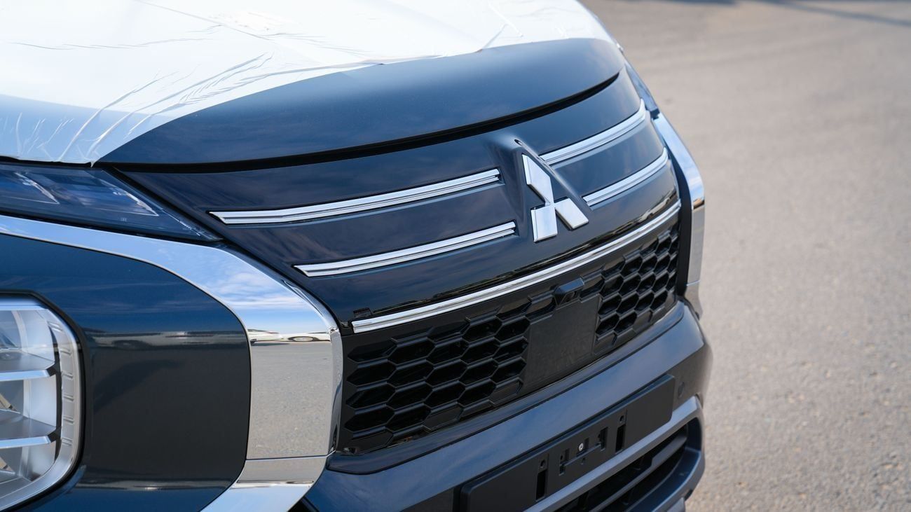 ميتسوبيشي آوتلاندر PREMIUM Mitsubishi Outlander 2026 – (G06) محرك 2.5 لتر – SUV – مواصفات خليجية – جاهزة