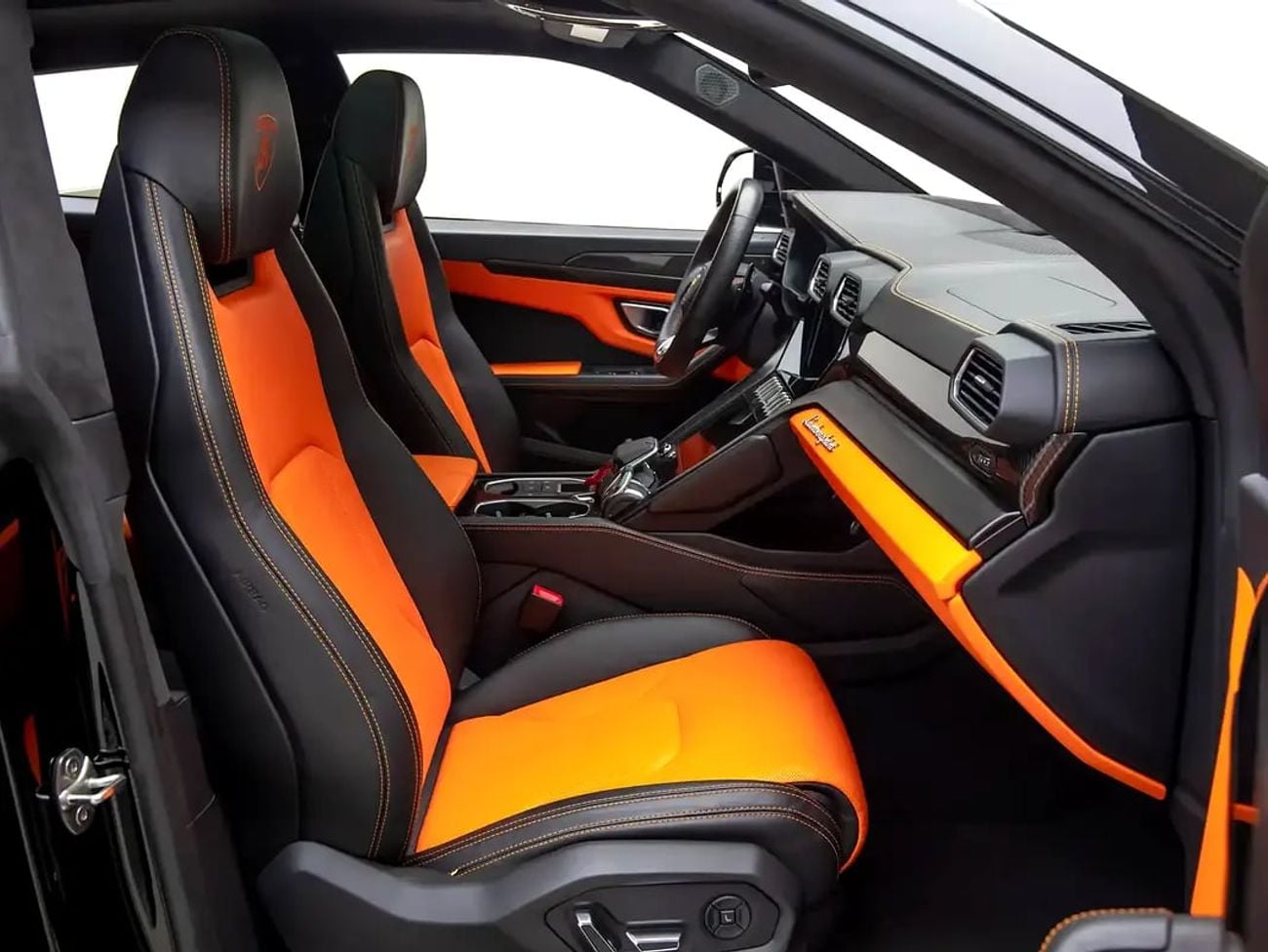 Lamborghini Urus Immaculate Performance & Luxury