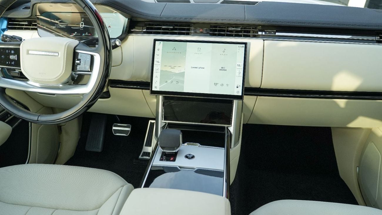 Land Rover Range Rover RANGE ROVER HSE P400 3.0L V6 White 2026 MY Export Only 3.0L V6 White 2026 MY Export Only