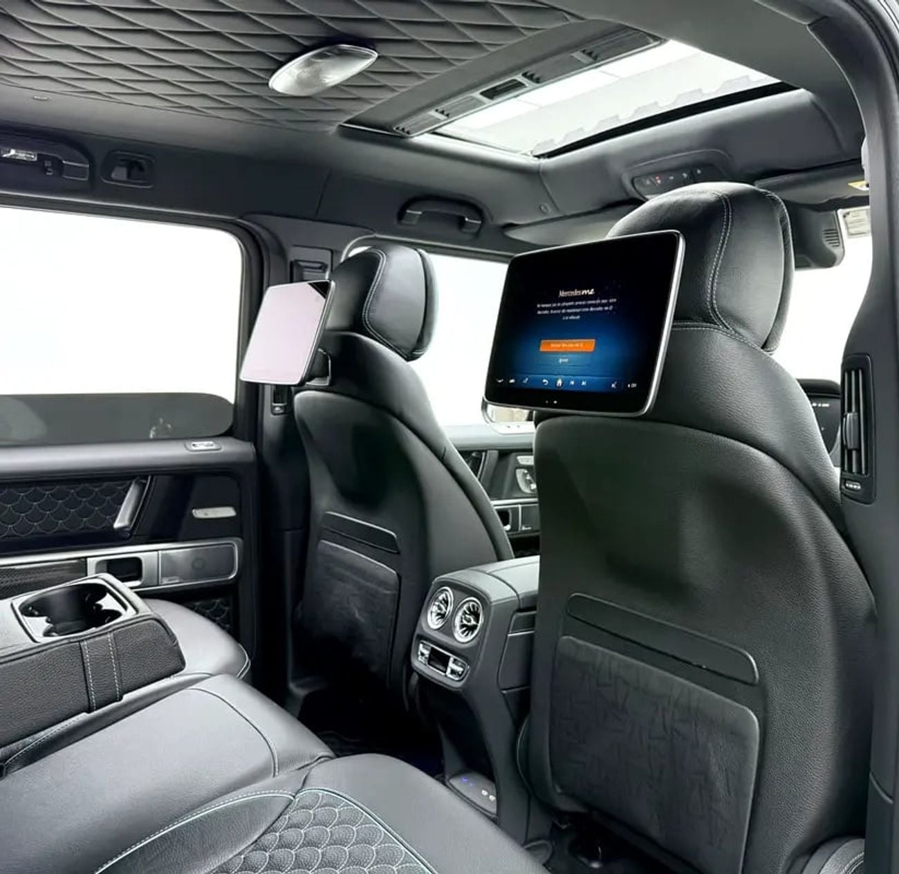 BRABUS G 800 Widestar - Mercedes-AMG G 63 Brabus G800, Carbon Fiber Package, Very Low Km, Fully Loaded, Euro