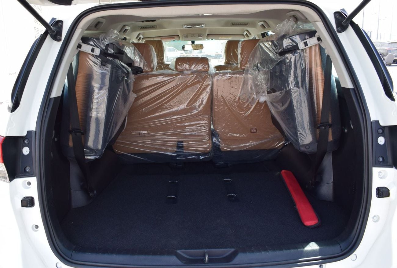 Toyota Fortuner GXR Toyota Fortuner GXR 4.0 L, model:2019.