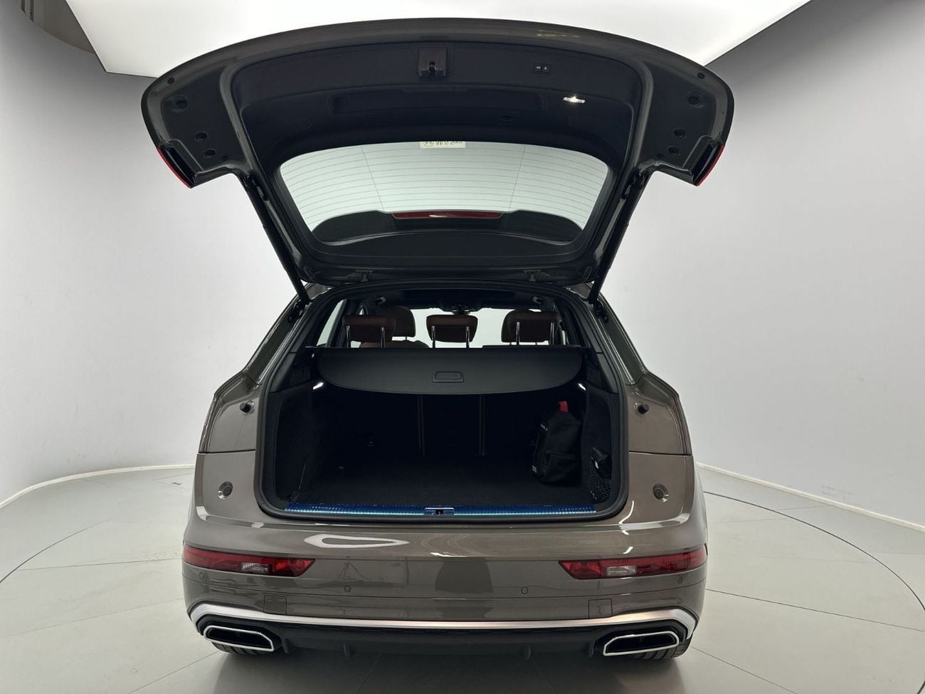 Audi Q5 45 TFSI S-LINE quattro 249hp (Ref# 27033)