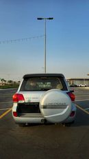 Toyota Land Cruiser VXR V8 5.7L GCC Specs