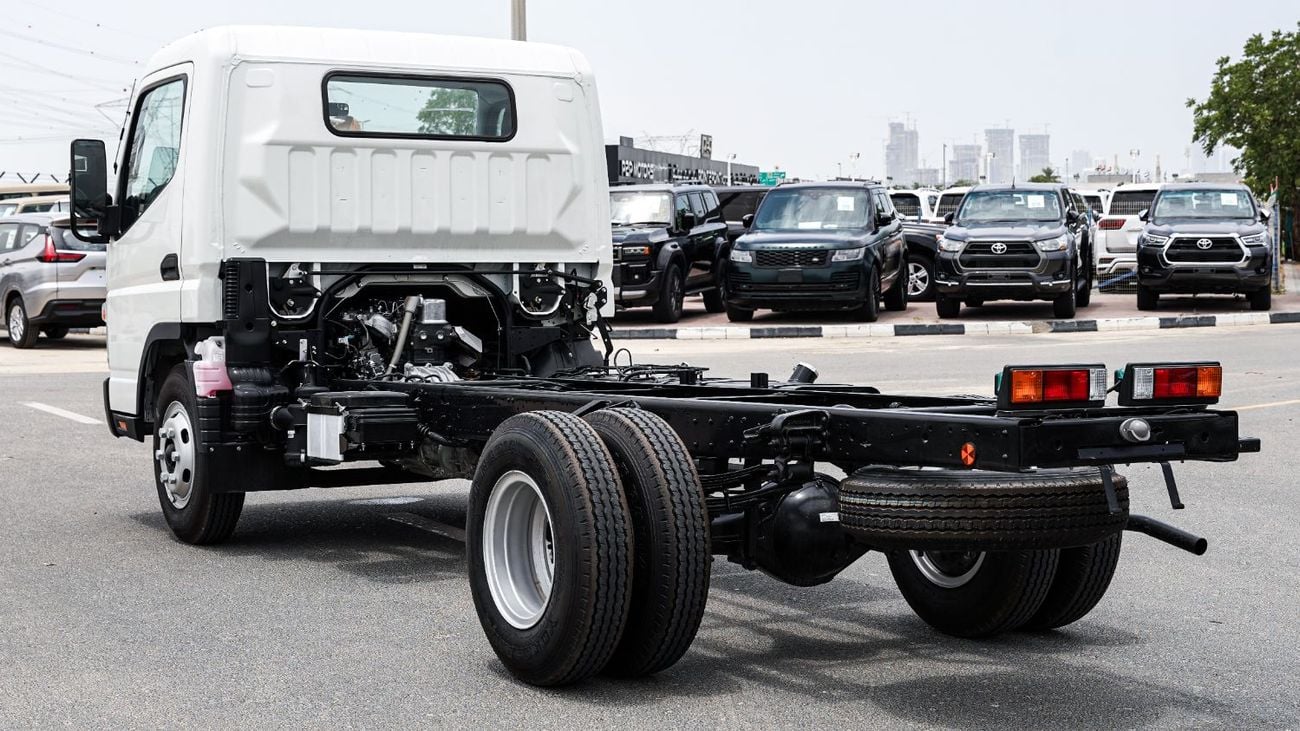 Mitsubishi Fuso Canter CHASSIS Brand New – 4.2L Diesel 2WD Manual – Z93 – GCC 2026 – Export only
