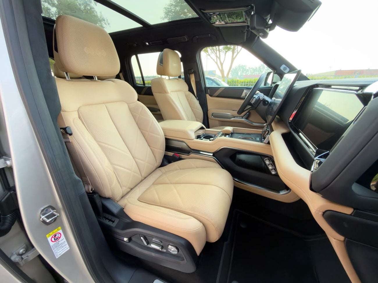 BYD Leopard 8 FLAGSHIP USED 2024 BYD LEOPARD 8 | 2.0L 939HP PHEV | WARRANTY&SERVICE