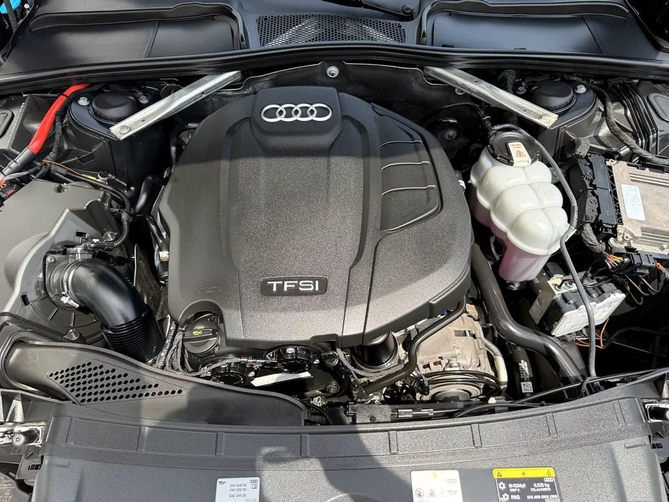 Audi A4 35 TFSI S-LINE