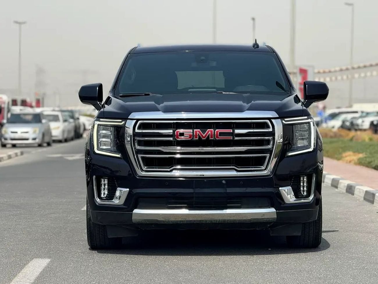 GMC Yukon SLE YOKON - AMERICAN SPECS - ONLY 94,000 KM