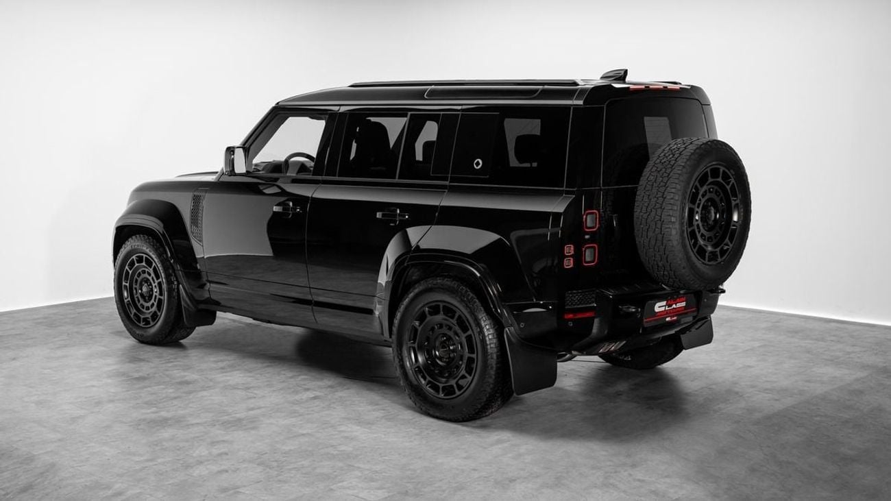 Land Rover Defender 110 OCTA P635 Black - 2026 - Canadian Specs